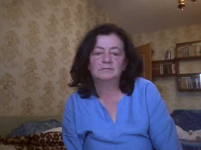 krisshurdlove live cam on BongaCams
