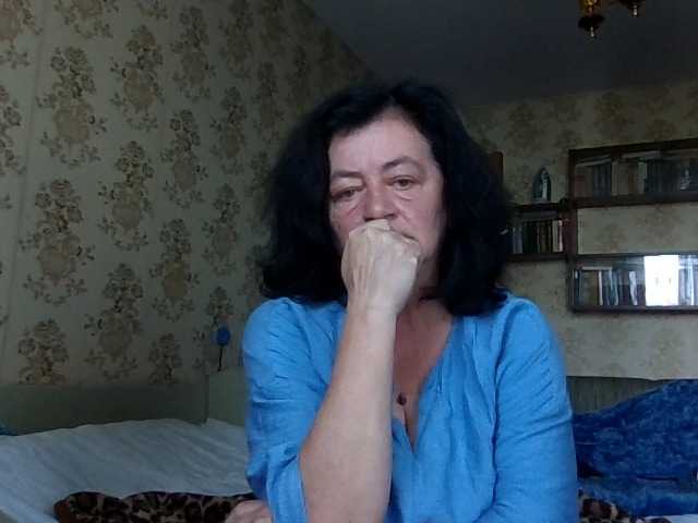 krisshurdlove live cam on BongaCams