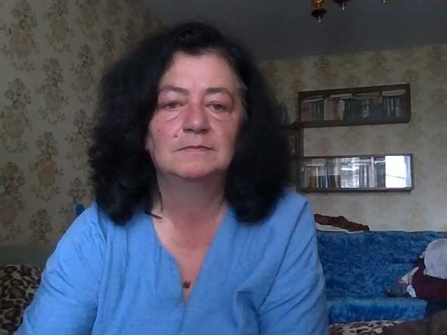 krisshurdlove live cam on BongaCams