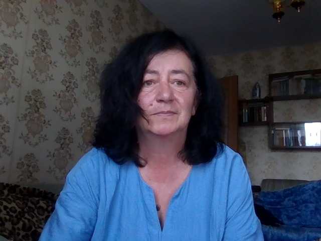 krisshurdlove live cam on BongaCams