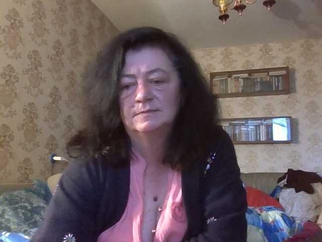krisshurdlove live cam preview