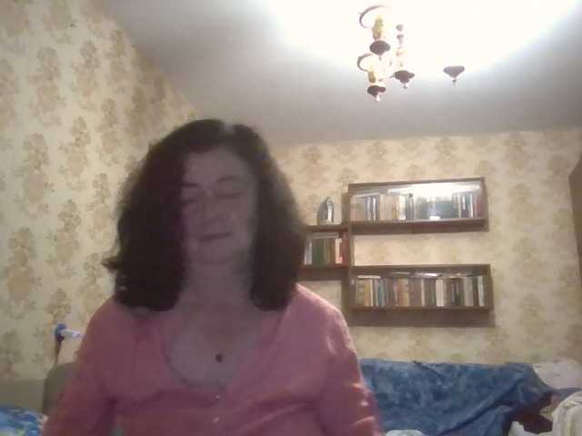 krisshurdlove live cam on BongaCams