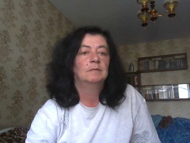 krisshurdlove live cam on BongaCams