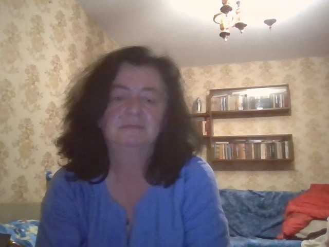 krisshurdlove live cam on BongaCams