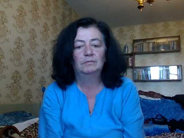 krisshurdlove live cam on BongaCams