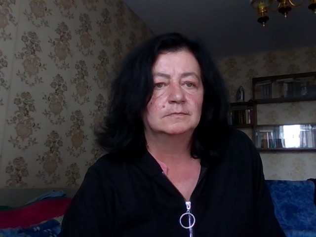 krisshurdlove live cam on BongaCams
