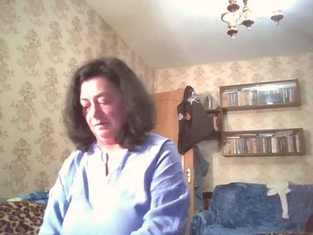 krisshurdlove live cam on BongaCams