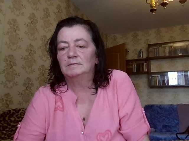 krisshurdlove live cam on BongaCams