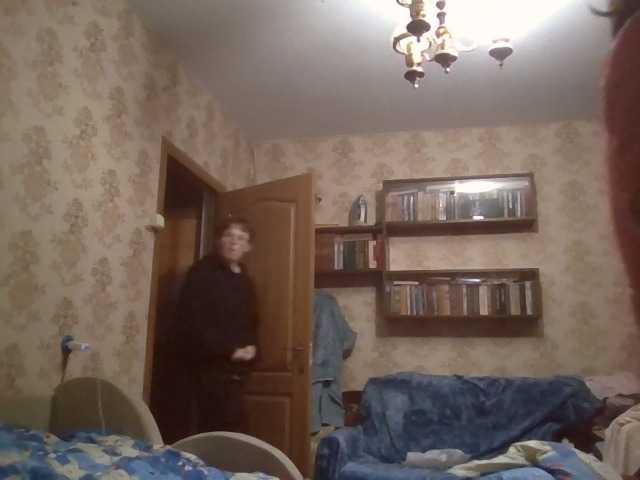 krisshurdlove live cam preview