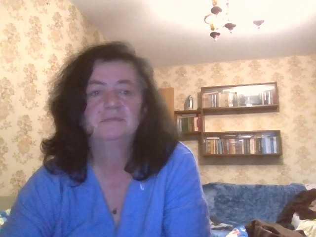 krisshurdlove live cam on BongaCams