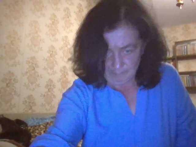 krisshurdlove live cam on BongaCams