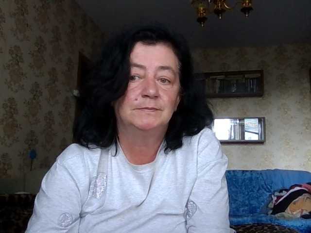 krisshurdlove live cam on BongaCams
