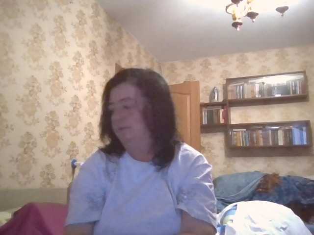 krisshurdlove live cam on BongaCams