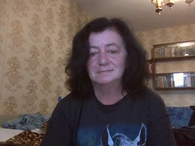 krisshurdlove live cam on BongaCams