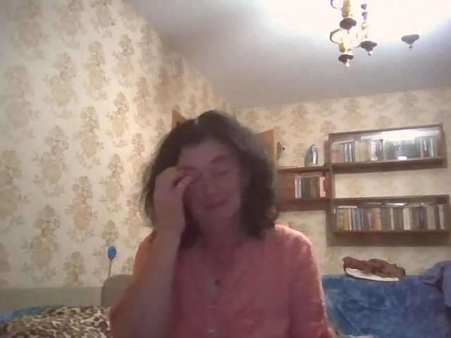 krisshurdlove live cam on BongaCams