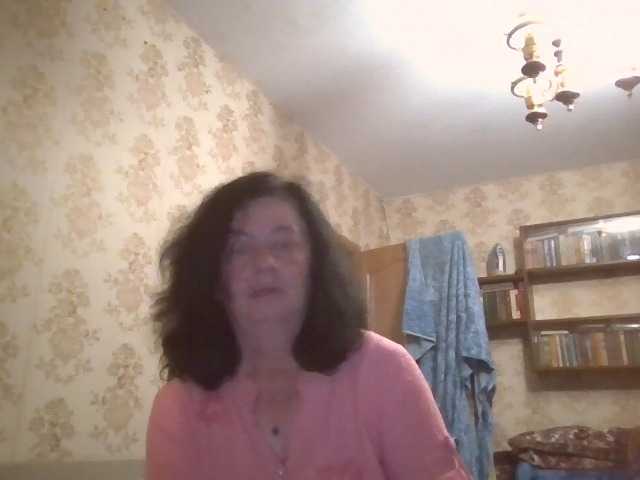 krisshurdlove live cam preview