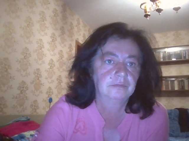 krisshurdlove live cam on BongaCams