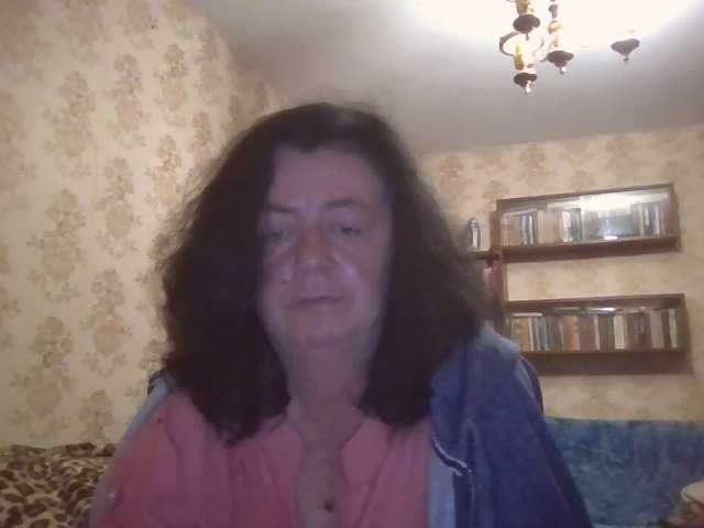 krisshurdlove live cam on BongaCams