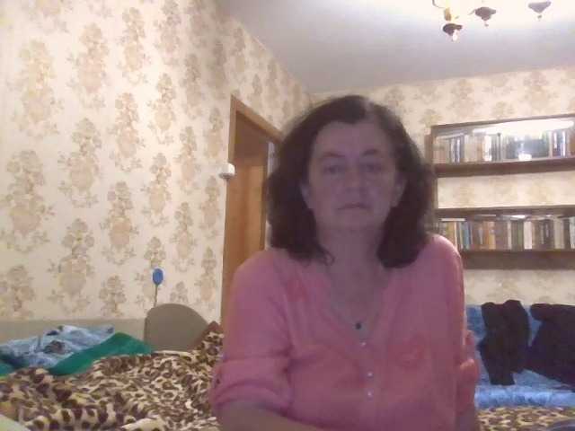 krisshurdlove live cam on BongaCams