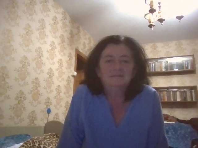 krisshurdlove live cam on BongaCams