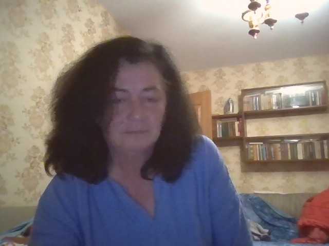 krisshurdlove live cam on BongaCams