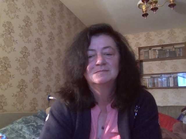 krisshurdlove live cam on BongaCams