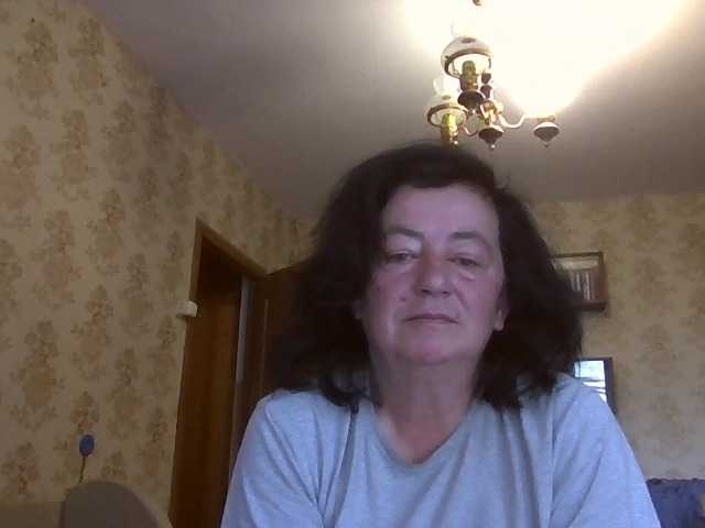 krisshurdlove live cam on BongaCams