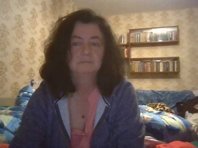 krisshurdlove live cam on BongaCams