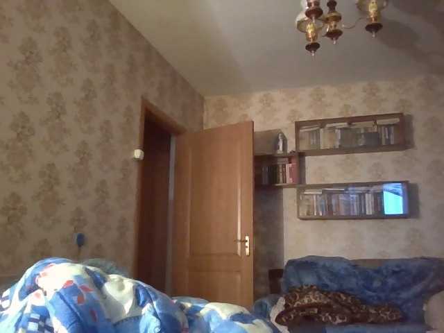 krisshurdlove live cam on BongaCams