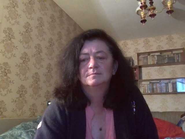 krisshurdlove live cam on BongaCams