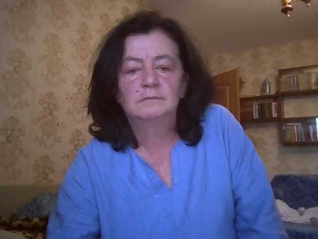 krisshurdlove live cam on BongaCams