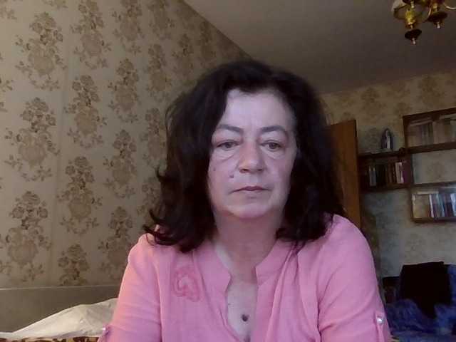 krisshurdlove live cam on BongaCams