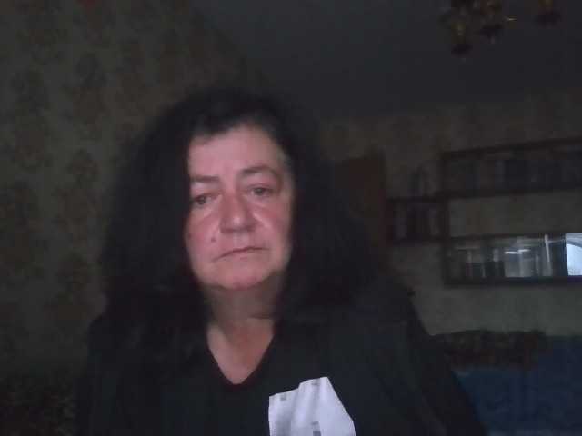 krisshurdlove, en directo ahora en BongaCams