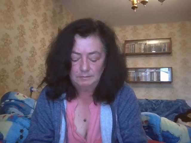 krisshurdlove live cam on BongaCams