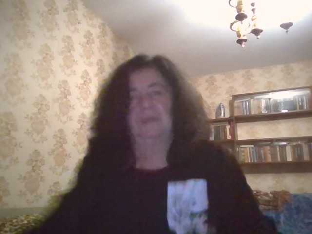 krisshurdlove, en directo ahora en BongaCams