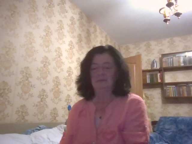 krisshurdlove live cam on BongaCams