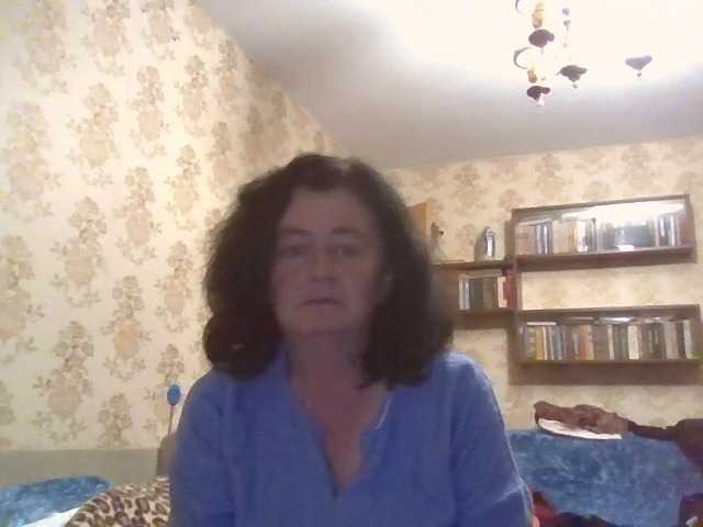 krisshurdlove live cam on BongaCams