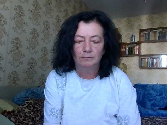 krisshurdlove live cam on BongaCams