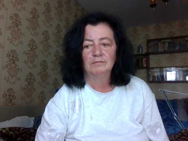 krisshurdlove live cam on BongaCams