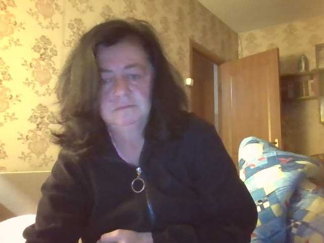 krisshurdlove live cam preview