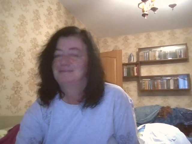 krisshurdlove live cam on BongaCams