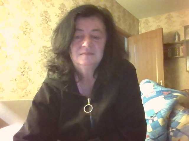 krisshurdlove live cam preview