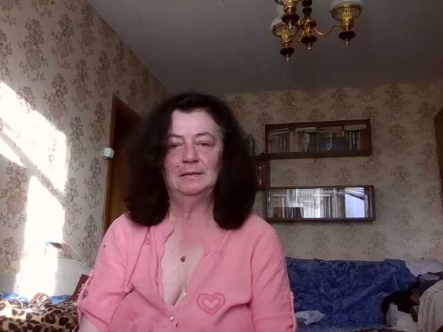krisshurdlove live cam on BongaCams