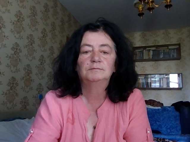 krisshurdlove live cam on BongaCams