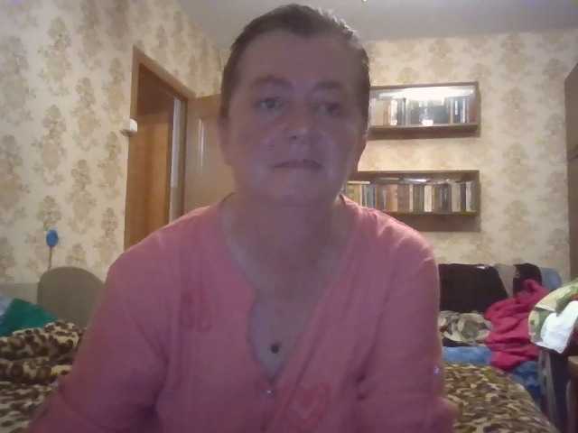 krisshurdlove live cam on BongaCams