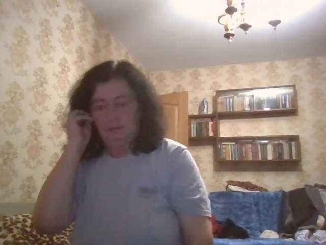 krisshurdlove live cam preview