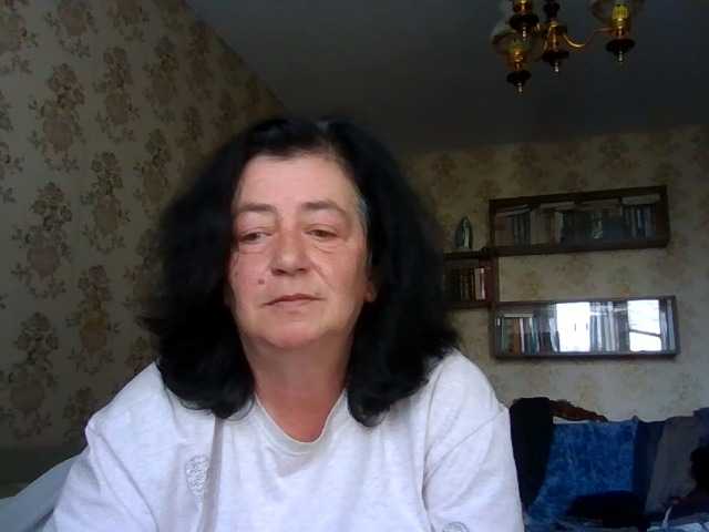 krisshurdlove live cam on BongaCams