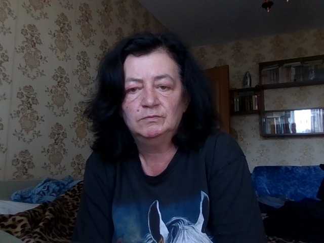 krisshurdlove live webcam show