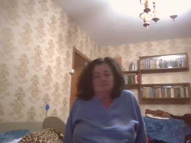 krisshurdlove live cam on BongaCams
