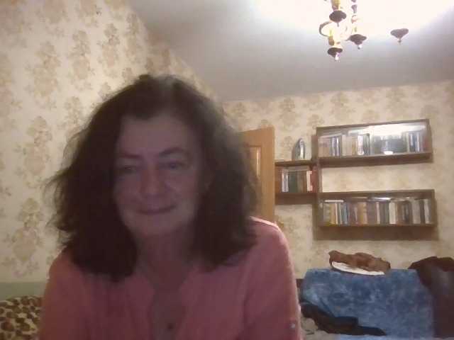 krisshurdlove live cam on BongaCams
